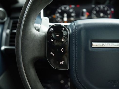 Used 2021 Land Rover Range Rover Sport HST image 19