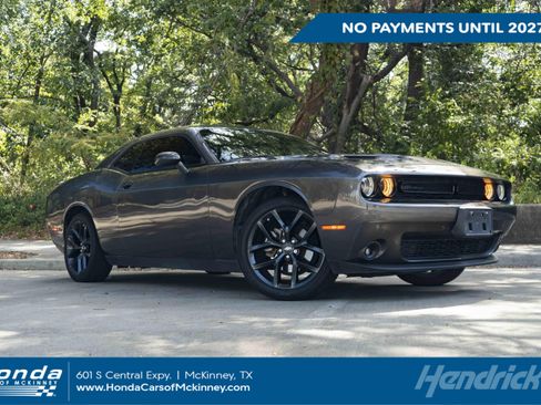 Used 2022 Dodge Challenger SXT w/ Blacktop Package RWD image 1