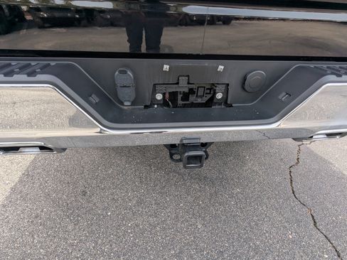 Used 2024 Chevrolet Silverado 1500 LT w/ Z71 Off-Road Package image 27