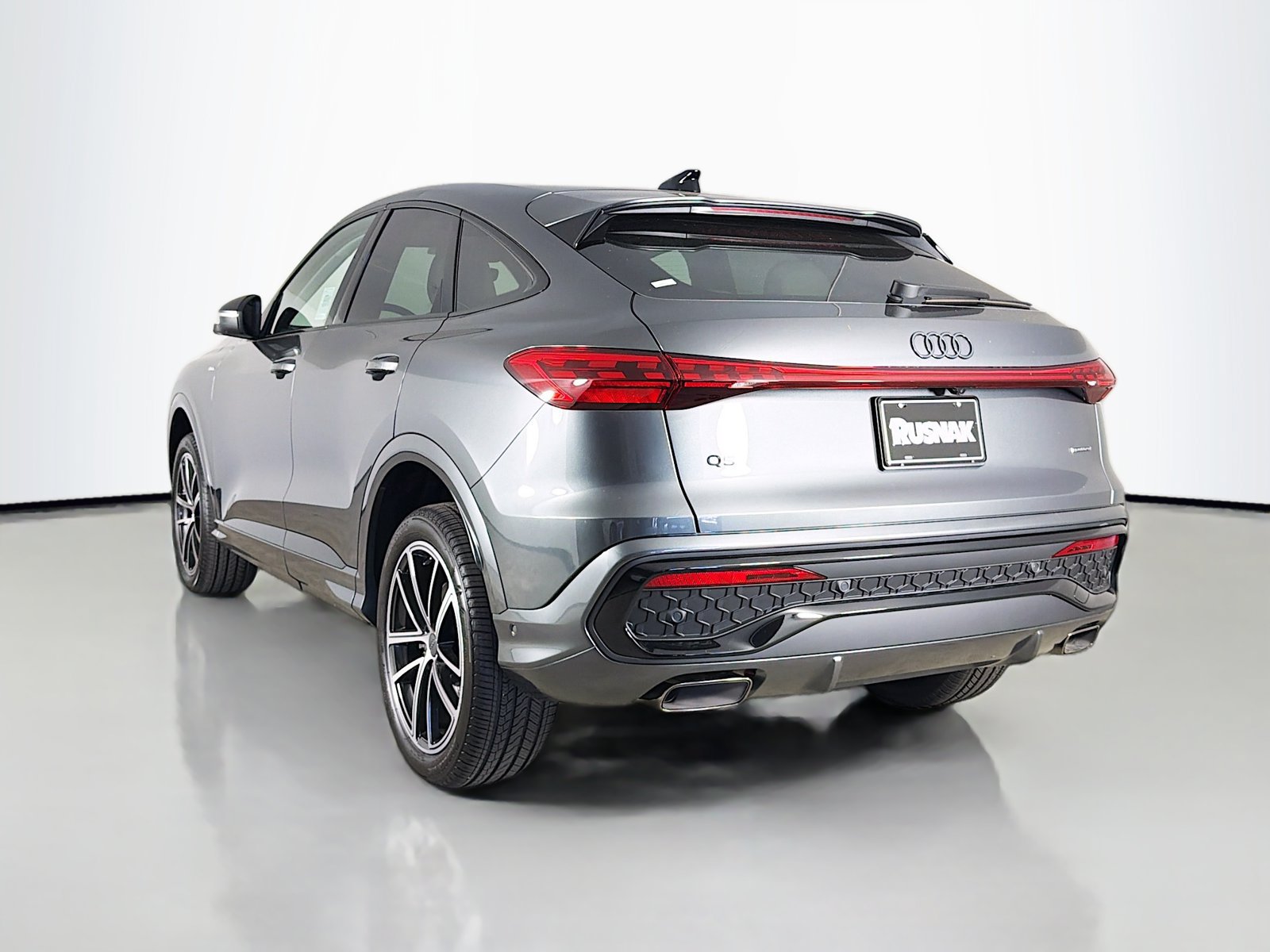New 2026 Audi Q5 Premium Plus AWD/4WD image 5