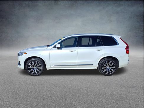 Certified 2025 Volvo XC90 B5 Core w/ Protection Package AWD/4WD image 5