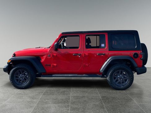 Used 2024 Jeep Wrangler Unlimited Sport AWD/4WD image 2