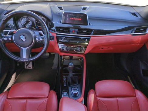 Used 2018 BMW X2 sDrive28i w/ M SportX Package image 17