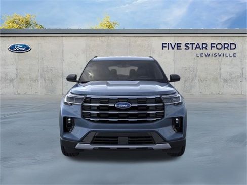 New 2026 Ford Explorer Active w/ Active Comfort Package image 2