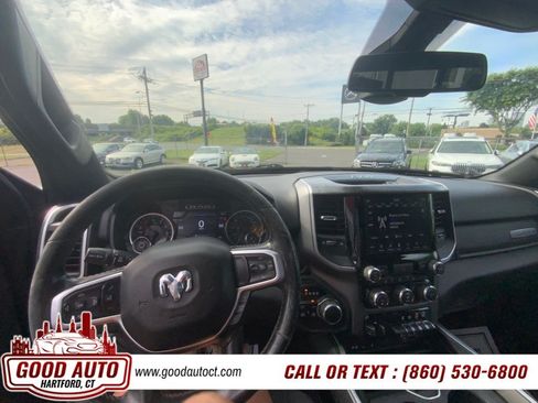 Used 2019 RAM 1500 Big Horn AWD/4WD image 14