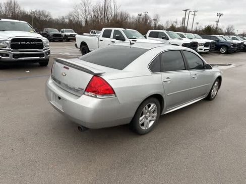 Used 2011 Chevrolet Impala LT w/ Luxury Edition Package image 17