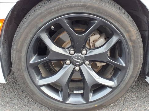 Used 2023 Chrysler 300 S image 8