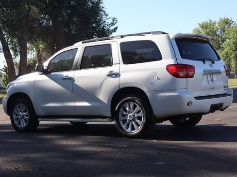Used 2016 Toyota Sequoia Platinum AWD/4WD image 7