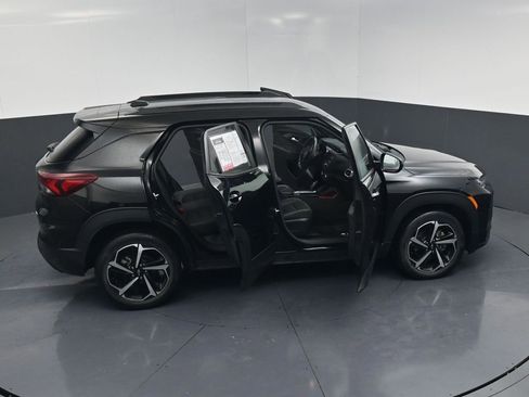 Used 2022 Chevrolet TrailBlazer RS FWD image 23