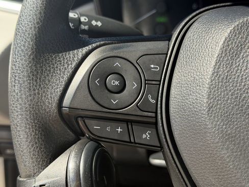 Used 2024 Toyota Corolla LE FWD image 23