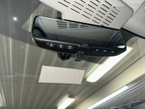Used 2020 Nissan Armada Platinum w/ Captain's Chairs Package AWD/4WD image 19