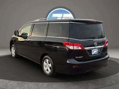 Used 2017 Nissan Quest SV image 11