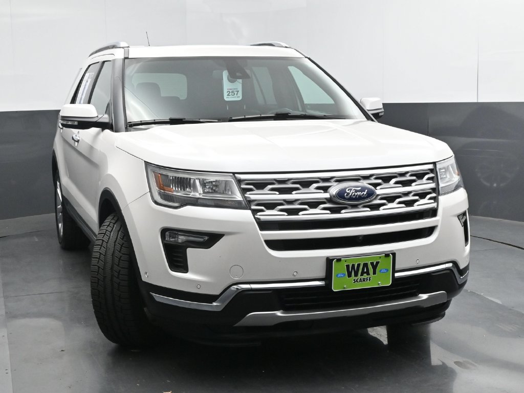 Certified 2018 Ford Explorer Limited w/ Equipment Group 301A AWD/4WD image 30