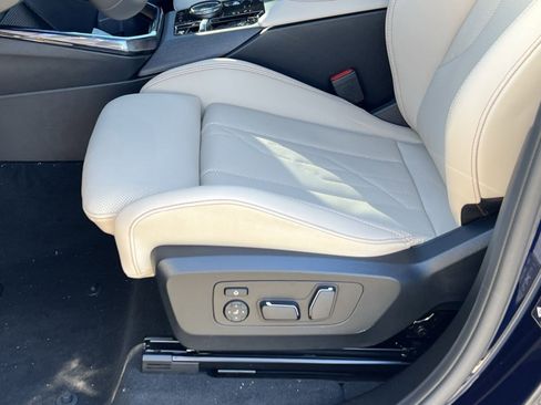 New 2026 BMW X3 xDrive30 w/ Premium Package image 11