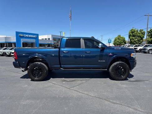 Used 2022 RAM 2500 Laramie AWD/4WD image 8