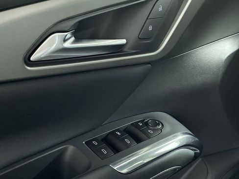 New 2026 Chevrolet Traverse LT w/ Sun and Wheel Package image 24