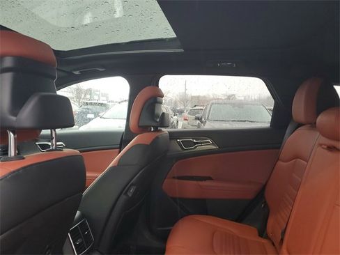 Certified 2023 Kia Sportage SX image 9