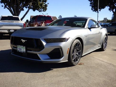 New 2026 Ford Mustang GT Premium w/ GT Performance Package image 7