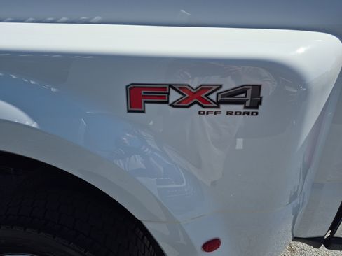 New 2026 Ford F450 XL w/ 360-Degree Camera Package image 11