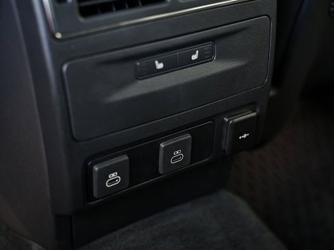 New 2026 Jaguar F-PACE R-Dynamic S image 31