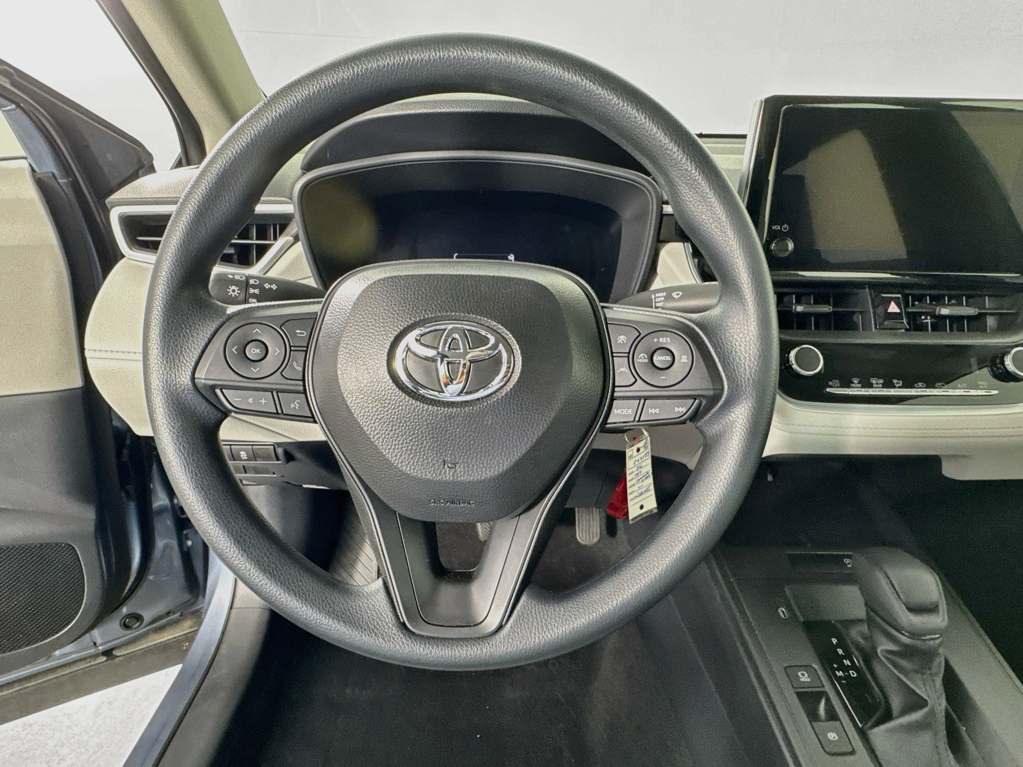 Certified 2026 Toyota Corolla Cross L AWD/4WD image 11