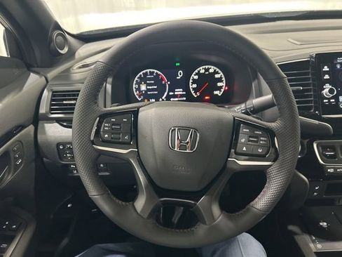 New 2026 Honda Ridgeline Black Edition image 17
