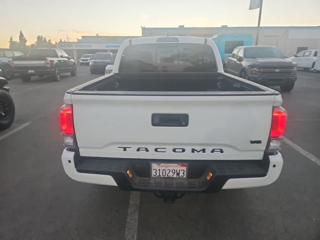 Used 2023 Toyota Tacoma TRD Sport w/ Advanced Technology Package AWD/4WD image 7
