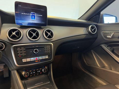 Used 2019 Mercedes-Benz CLA 250 4MATIC image 16