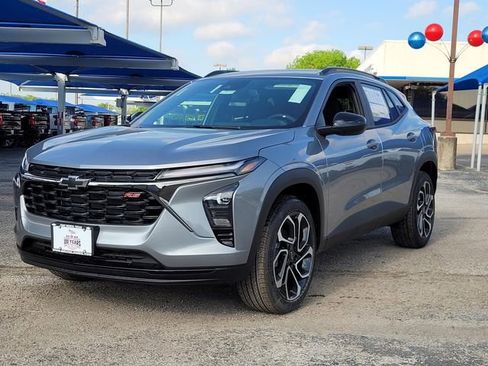 New 2026 Chevrolet Trax RS image 1