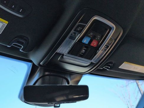 New 2026 RAM 5500 4x4 Crew Cab w/ Laramie Trim Package image 20