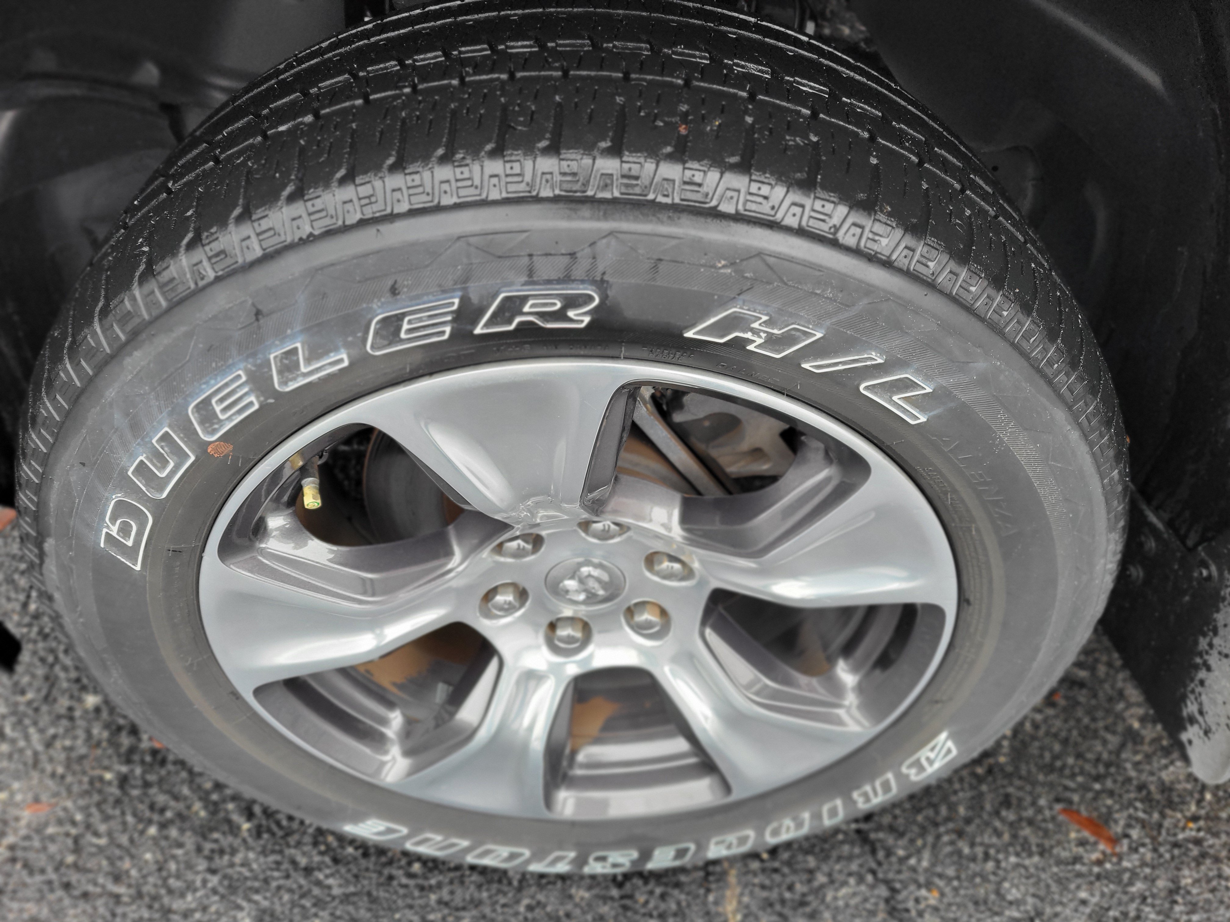 Used 2022 RAM 1500 Laramie AWD/4WD image 45