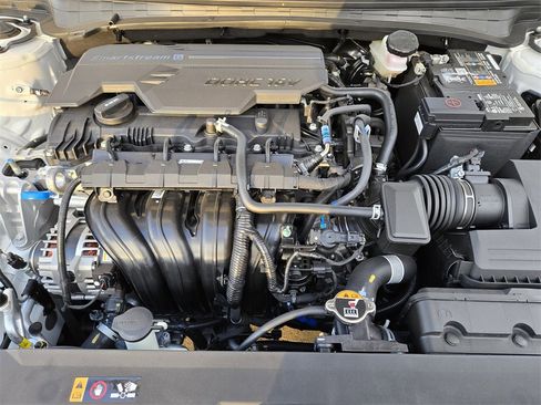 New 2025 Kia K4 GT-Line image 20