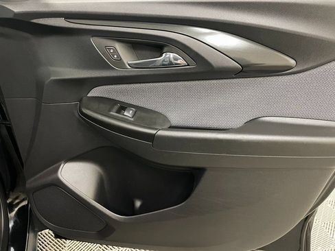 Used 2023 Chevrolet TrailBlazer LT w/ Convenience Package image 38