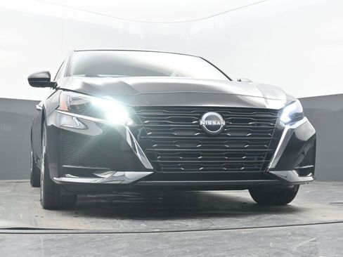 Certified 2025 Nissan Altima 2.5 S image 22