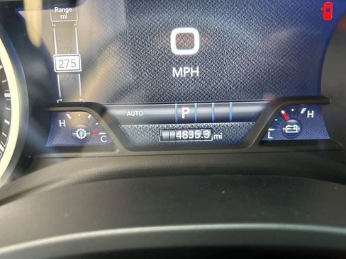 Used 2025 RAM 1500 Big Horn AWD/4WD image 49