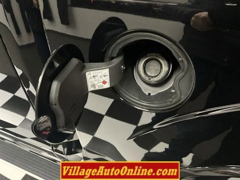 Used 2019 Ford F150 Platinum w/ Equipment Group 701A Luxury image 42