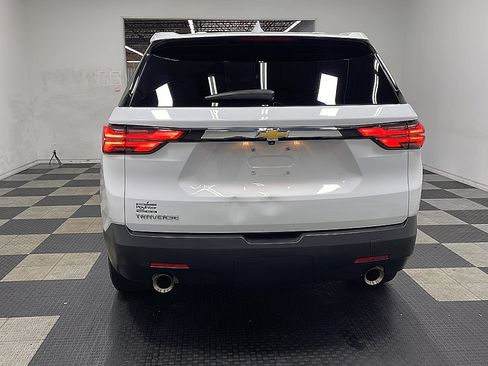 Used 2023 Chevrolet Traverse LS w/ Safety Package FWD image 16