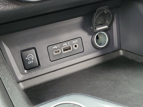 Used 2024 Nissan Sentra SV w/ All-Weather Package FWD image 12