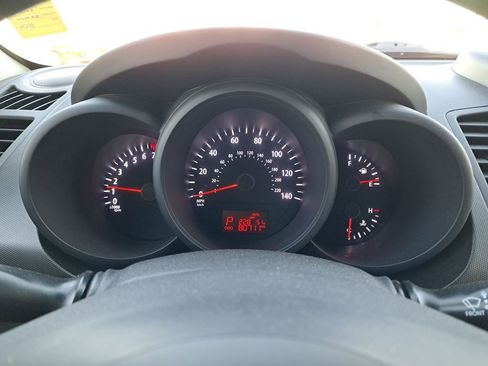 Used 2013 Kia Soul Base image 23