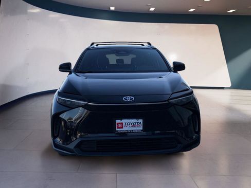 Used 2024 Toyota bZ4X XLE image 8