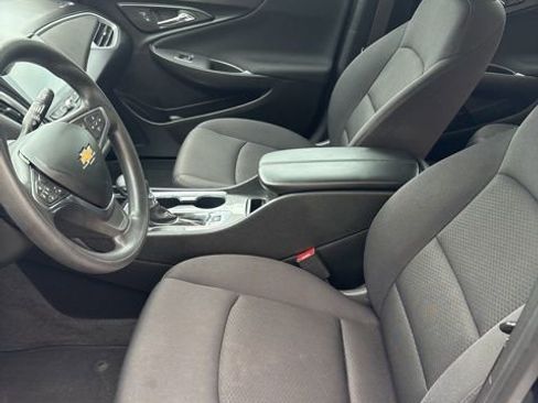 Used 2023 Chevrolet Malibu LT FWD image 8
