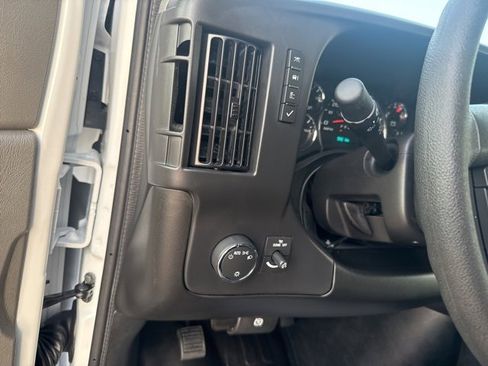 New 2025 Chevrolet Express 3500 w/ Power Convenience Package image 18