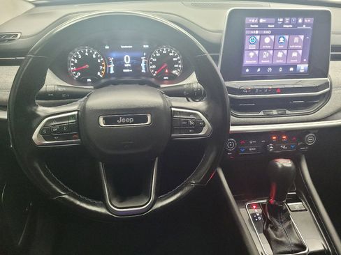 Used 2022 Jeep Compass Latitude w/ Sun and Sound Group FWD image 22