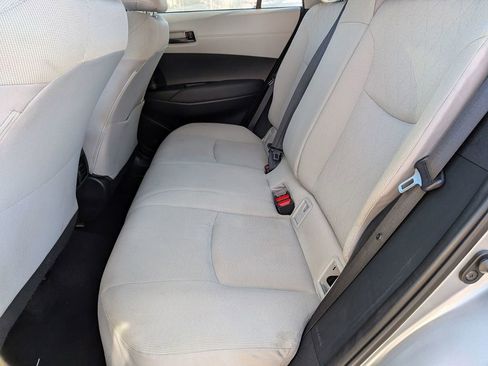 Used 2022 Toyota Corolla Cross LE image 29