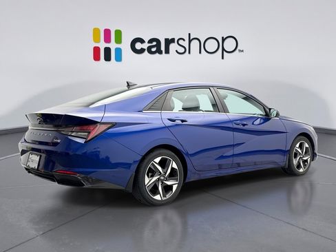 Used 2021 Hyundai Elantra Limited image 5