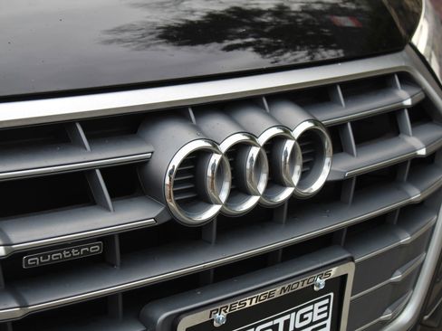 Used 2018 Audi Q5 2.0T Premium AWD/4WD image 39