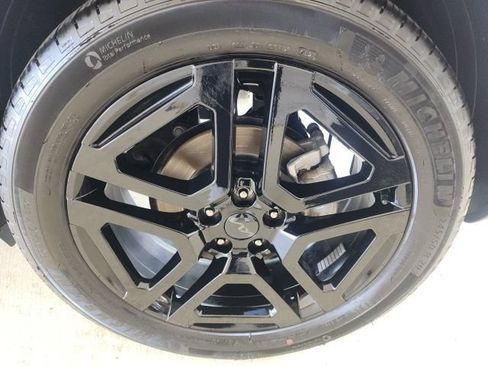 Used 2025 Kia Telluride EX X-Line AWD/4WD image 26