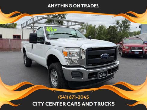 Used 2016 Ford F250 XL w/ XL Appearance Package AWD/4WD image 1