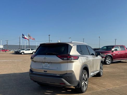 Certified 2021 Nissan Rogue SL FWD image 19
