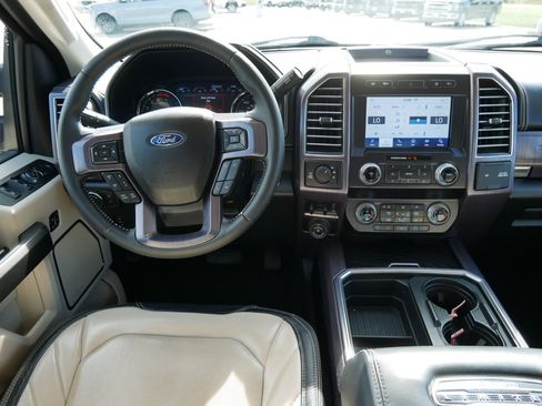 Used 2021 Ford F250 Limited AWD/4WD image 15